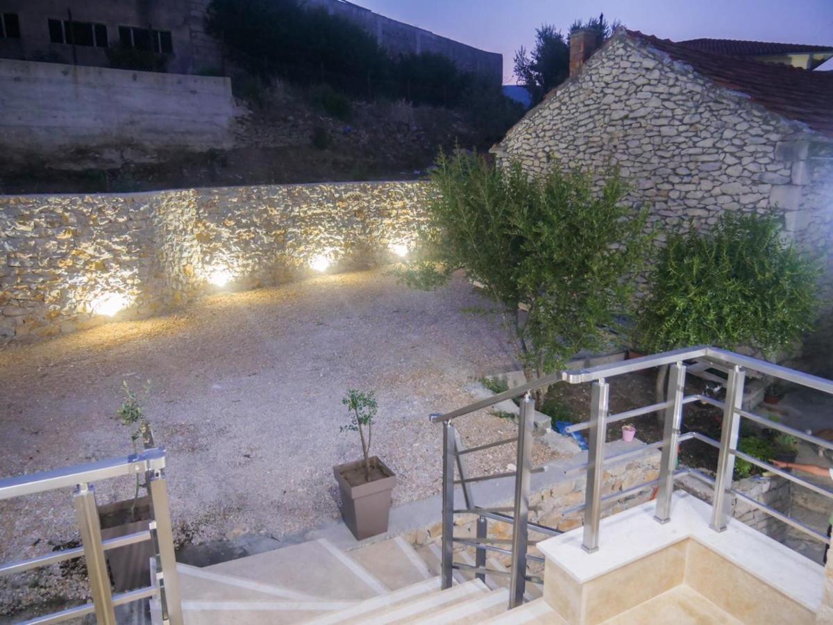Imperator Apartments Ülgün Dış mekan fotoğraf