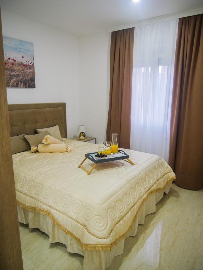 Imperator Apartments Ülgün Dış mekan fotoğraf